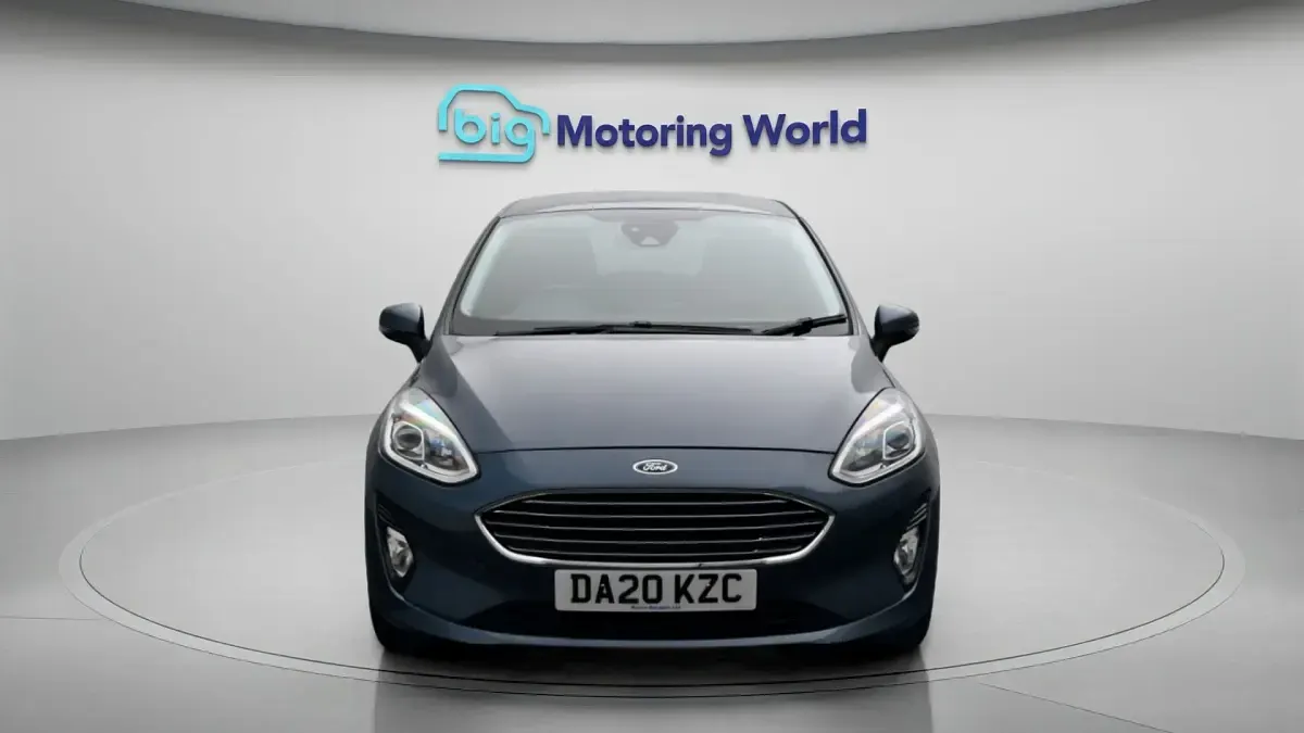 Used Ford Fiesta Titanium 95 HP (69 kW) 2020 Blue Hatchback