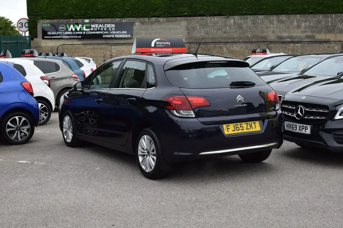 Used Citroën C4 Flair 130 HP (95 kW) 2015 Blue Hatchback