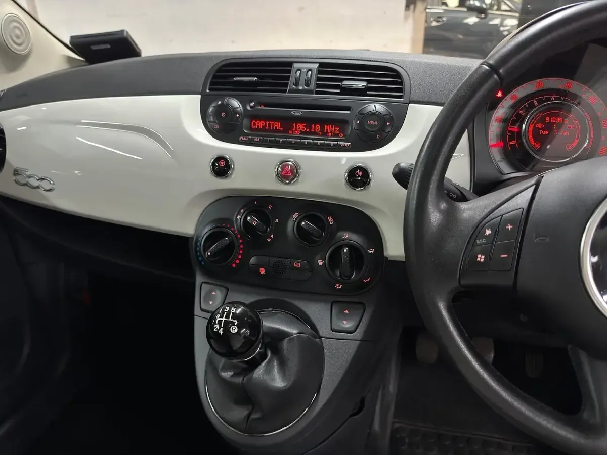 Used Fiat 500 Lounge 69 HP (50 kW) 2012 White Hatchback