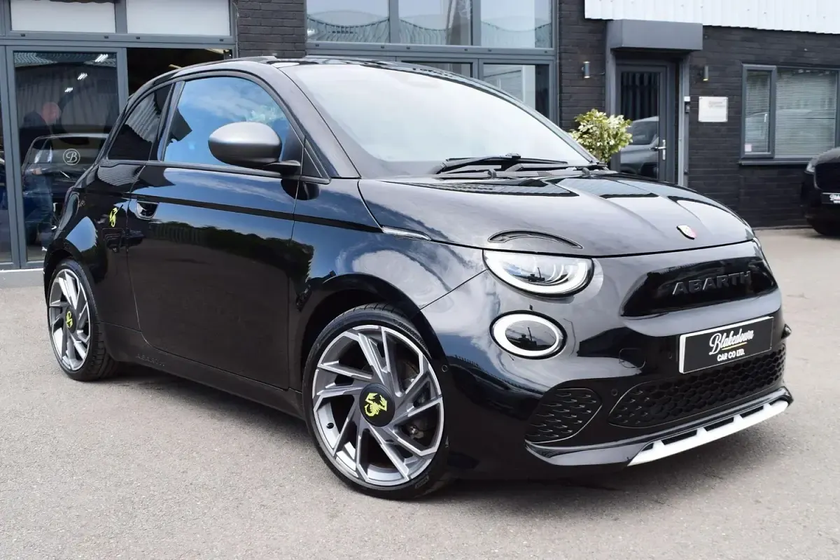 Used Abarth 500e 114 kW (155 HP) 2024 Black Hatchback