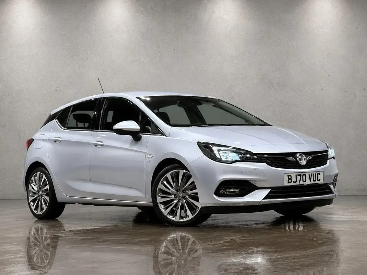 Used Vauxhall Astra SRi 145 HP (106 kW) 2020 Hatchback
