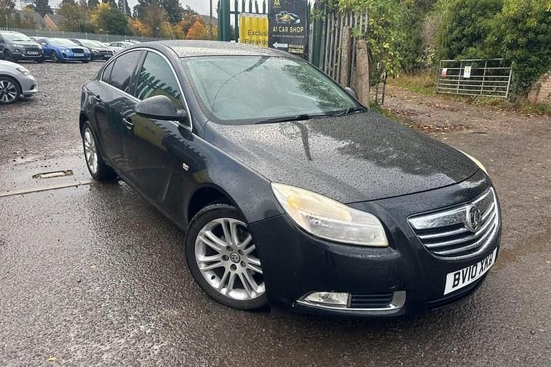 Black Used 2010 Vauxhall Insignia Hatchback | £2,295 (A bit pricey) - Image 1/1