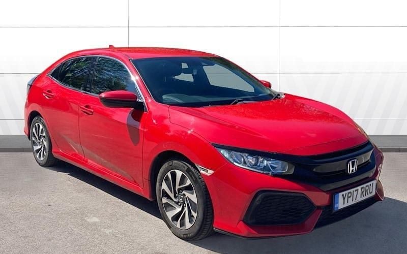 Begagnad Honda Civic SE 129 HK (94 kW) 2017 Röd Halvkombi