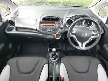 Used Honda Jazz SI 100 HP (73 kW) 2014 Black Hatchback