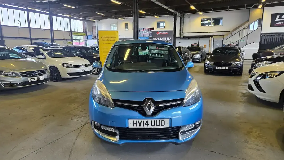 Used Renault Grand Scénic III Dynamique 110 HP (80 kW) 2014 Blue MPV