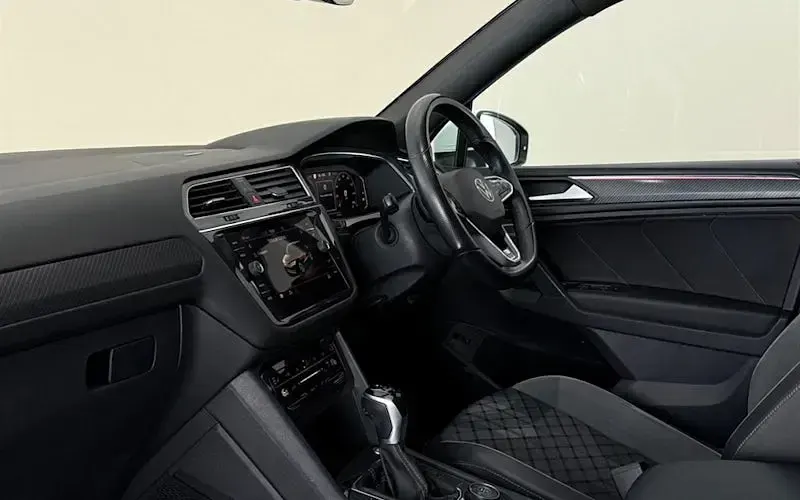 Used VW Tiguan Allspace R-line 150 HP (110 kW) 2024 SUV