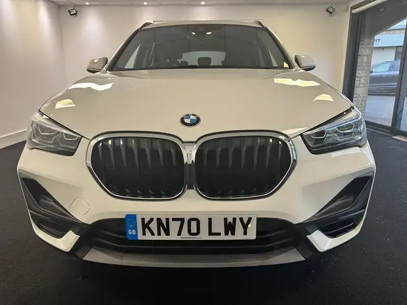 Used BMW X1 Comfort Edition 140 HP (102 kW) 2020 White SUV