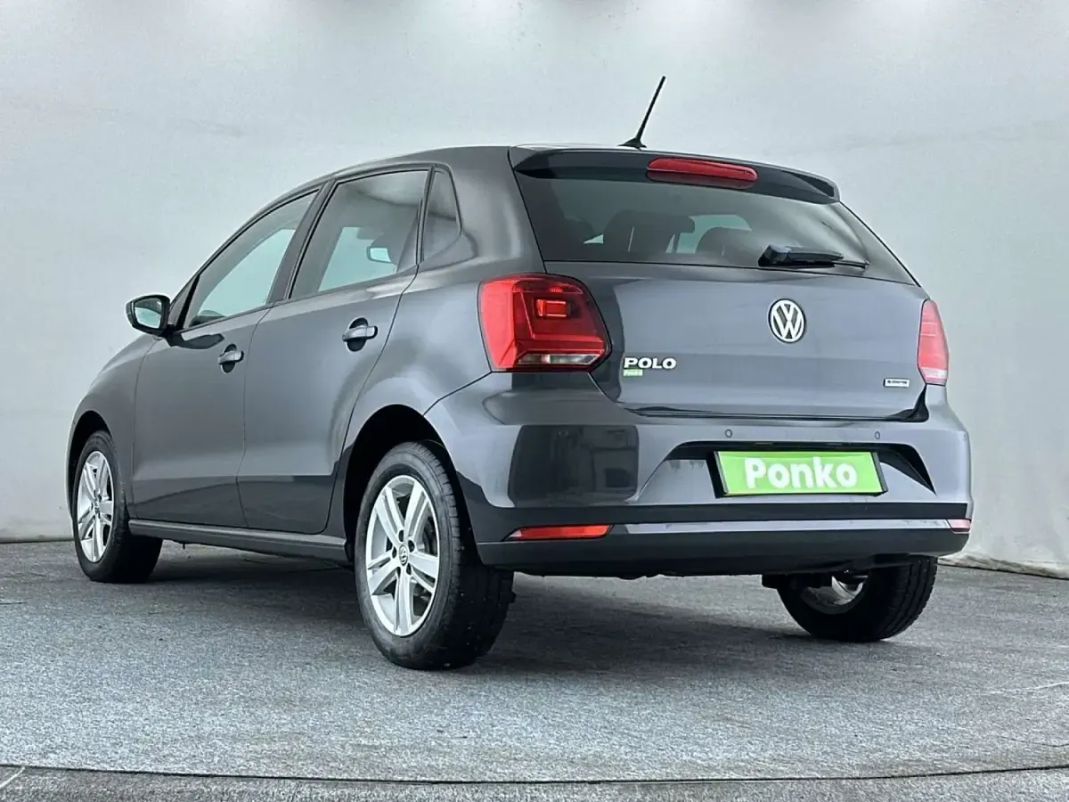 Używany VW Polo Edition 60 KM (44 kW) 2017 Szary Hatchback
