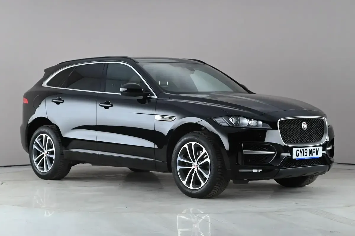 Used Jaguar F-Pace R-Sport 250 HP (183 kW) 2019 SUV