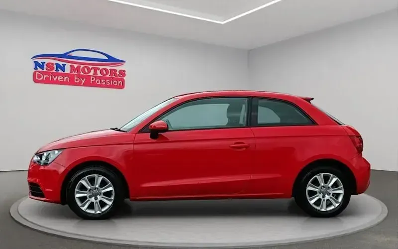 Used Audi A1 Sportback 86 HP (63 kW) 2013 Red Hatchback