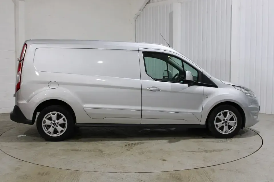 Used Ford Transit Limited 120 HP (88 kW) 2017 Silver Van