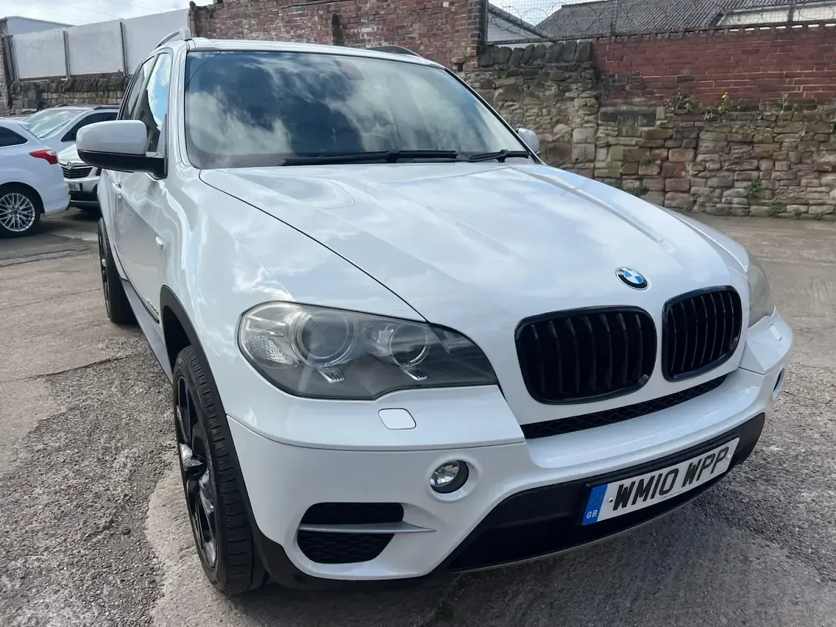 Used BMW X5 2010 White SUV