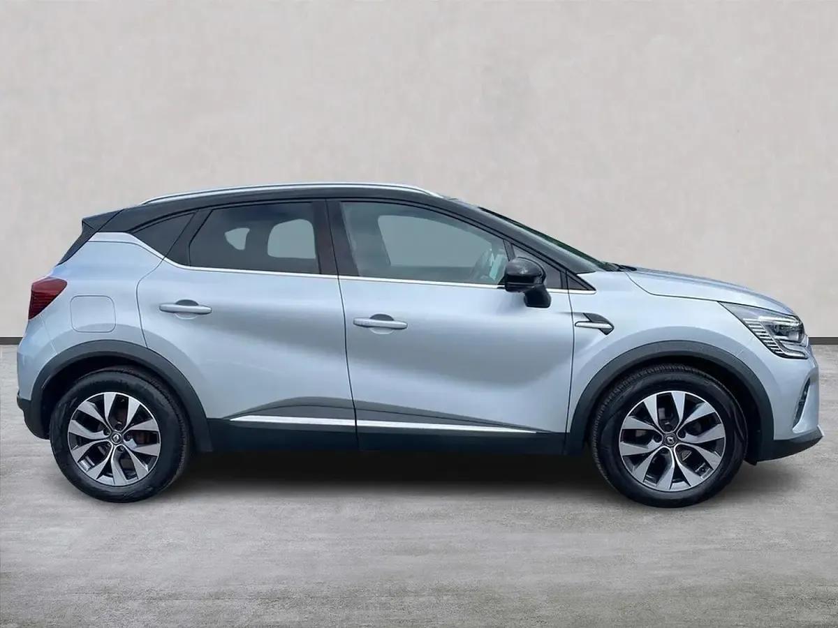 Used Renault Captur Version S 2021 Grey/black SUV