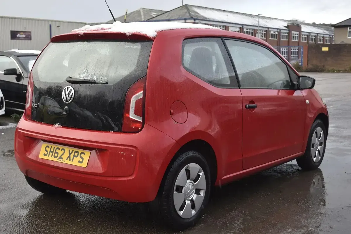 Used VW up! take up! 60 HP (44 kW) 2012 Red Hatchback