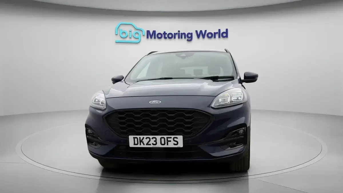 Used Ford Kuga ST-Line 225 HP (165 kW) 2023 Blue SUV