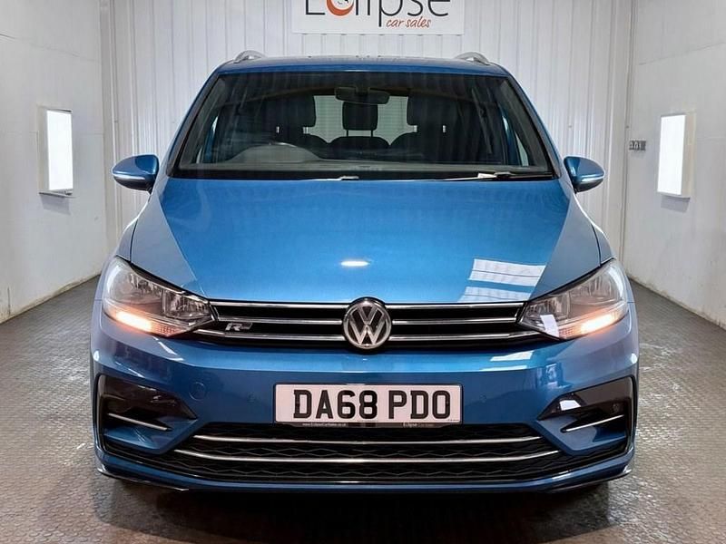 Used VW Touran R-line 150 HP (110 kW) 2018 Blue MPV