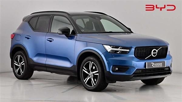 Ocean blue Used 2019 Volvo XC40 R-Design SUV | £17,790 (Fair price) - Image 1/4