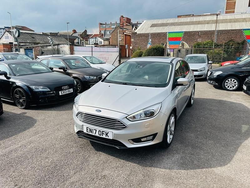 Used Ford Focus Titanium X 120 HP (88 kW) 2017 Silver Hatchback