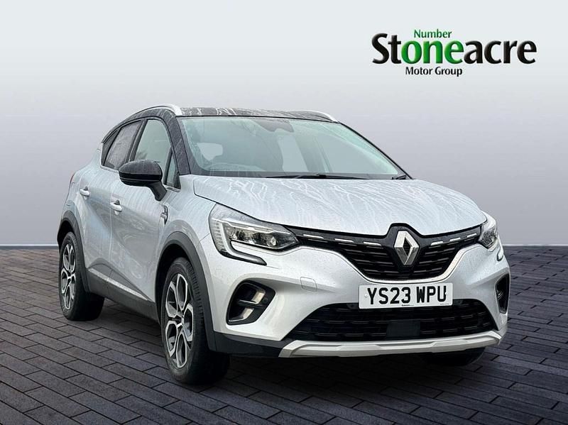 Used Renault Captur Techno 158 HP (116 kW) 2023 Grey/black SUV