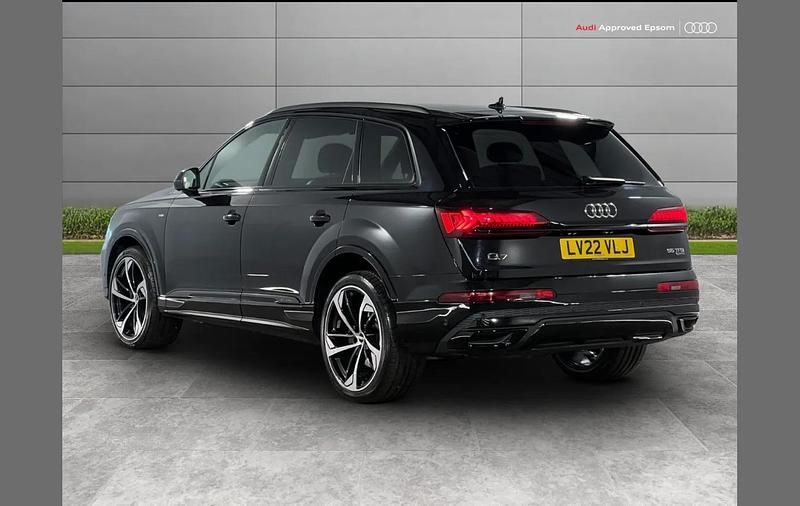 Used Audi Q7 Black Edition 334 HP (245 kW) 2022 Black SUV
