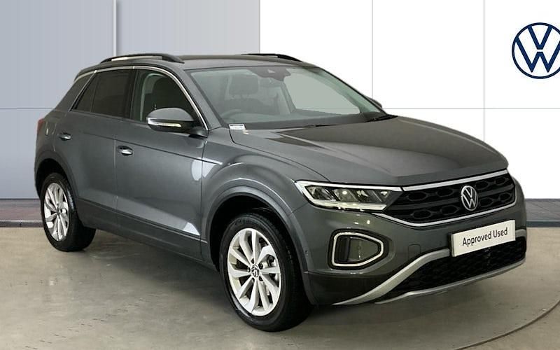 Grey Used 2025 VW T-Roc Match SUV | £24,361 (Fair price) - Image 1/4