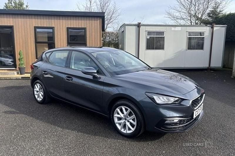 Used Seat Leon SE 110 HP (80 kW) 2021 Grey Hatchback