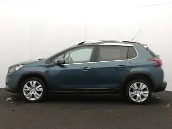 Used Peugeot 2008 Allure 99 HP (72 kW) 2017 Green SUV