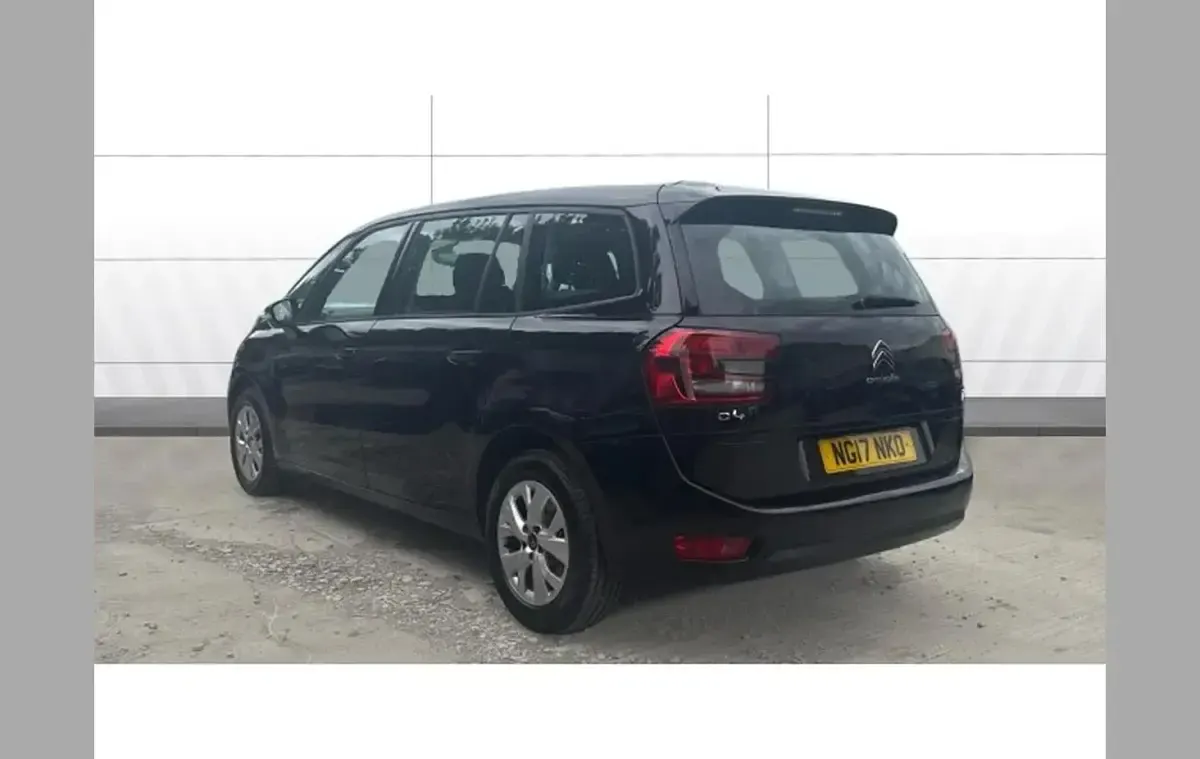 Used Citroën Grand C4 Picasso PureTech 131 HP (96 kW) 2017 Black MPV