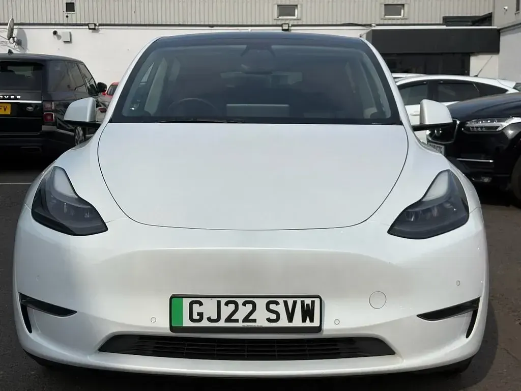 Used Tesla Model Y 282 kW (384 HP) 2022 White SUV