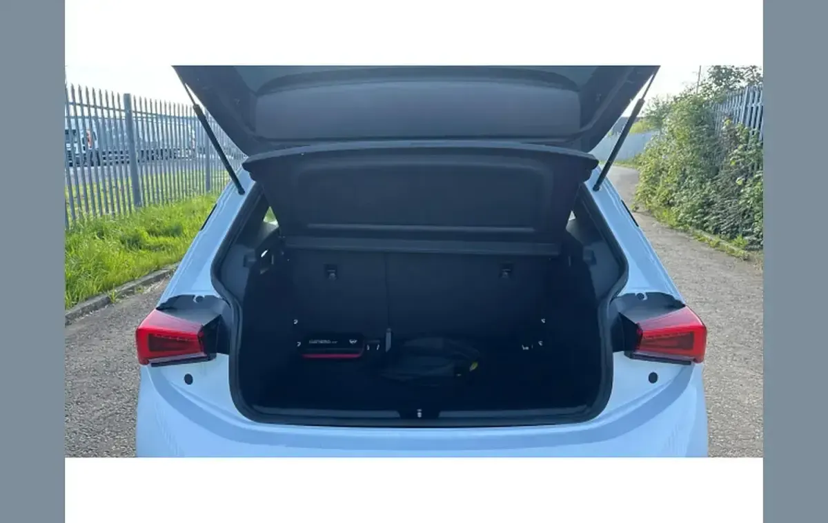 Usado Cupra Born 150 kW (204 HP) 2022 Branco Citadino