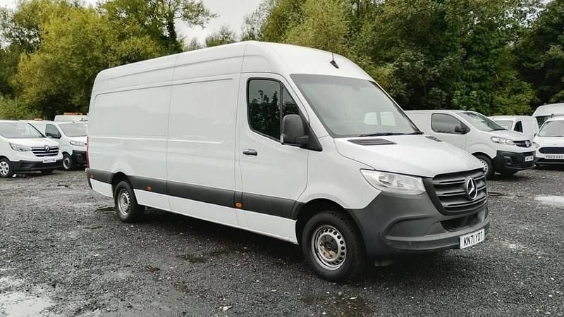 White Used 2021 Mercedes Sprinter Progressive Van | £18,990 (Good price) - Image 1/4