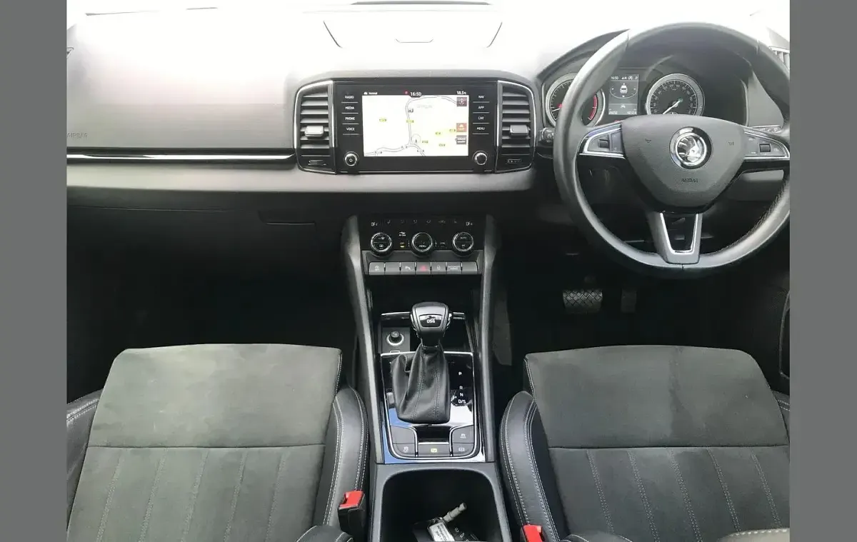Used Skoda Karoq SE L 150 HP (110 kW) 2020 Blue SUV