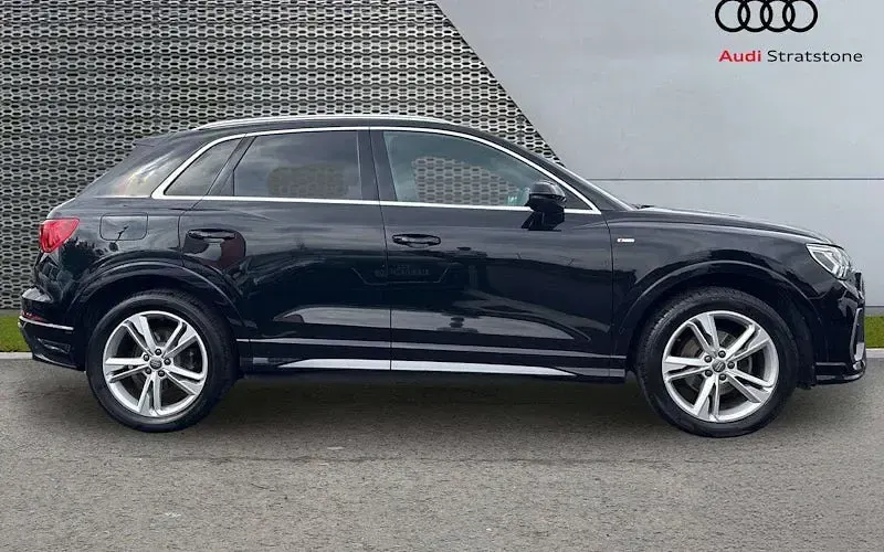 Used Audi Q3 S-Line 150 HP (110 kW) 2023 SUV