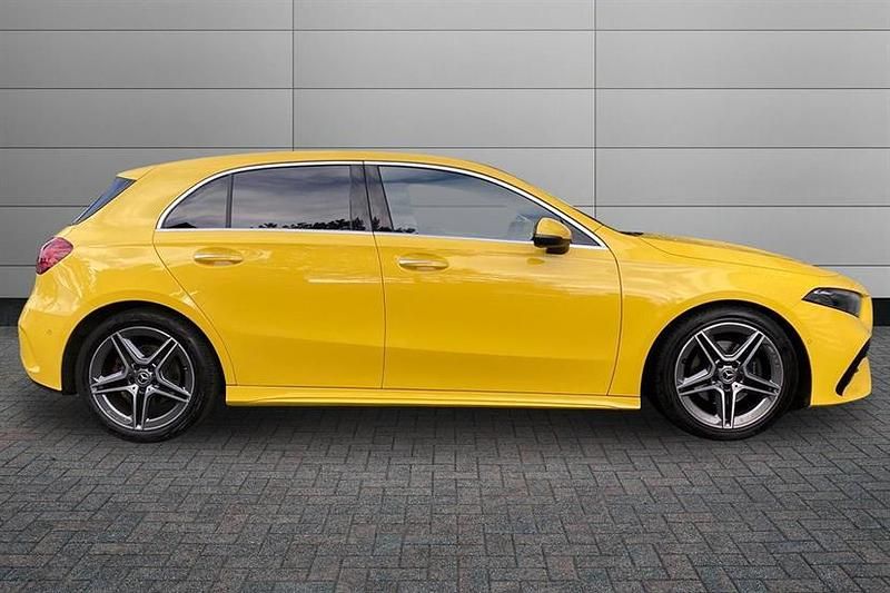 Used Mercedes A200 Executive 163 HP (119 kW) 2023 Sun yellow Hatchback