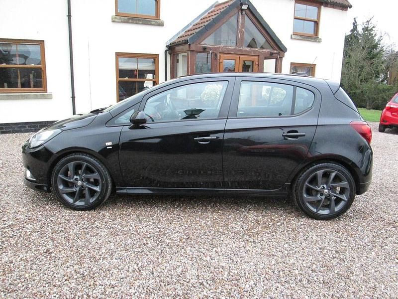 Used Vauxhall Corsa SRi 2017 Black Hatchback