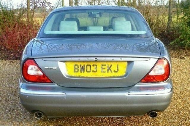 Used Jaguar XJ 240 HP (176 kW) 2003 Sedan