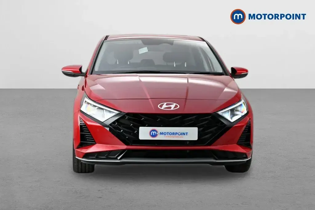 Used Hyundai i20 Ultimate 101 HP (74 kW) 2025 Red Hatchback