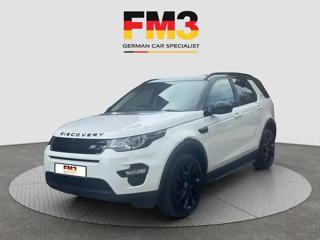 Used Land Rover Discovery Sport HSE 180 HP (132 kW) 2015 White SUV