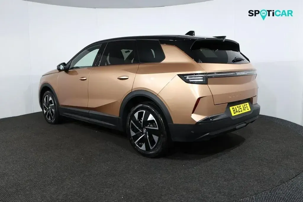 Used Vauxhall Grandland X Ultimate 145 HP (106 kW) 2025 Brown SUV