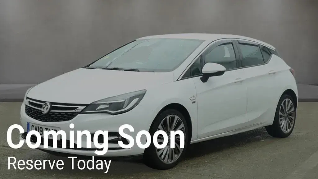 Used Vauxhall Astra 150 HP (110 kW) 2019 White Hatchback