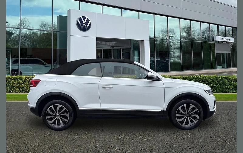 Used VW T-Roc Cabriolet Style 150 HP (110 kW) 2022 White Cabriolet