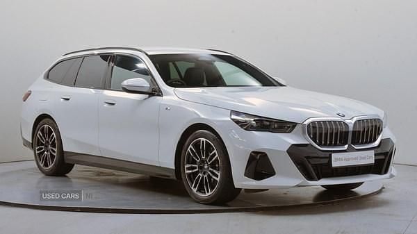 White Used 2025 BMW 520 M Sport Estate | £42,995 (Fair price) - Image 1/4