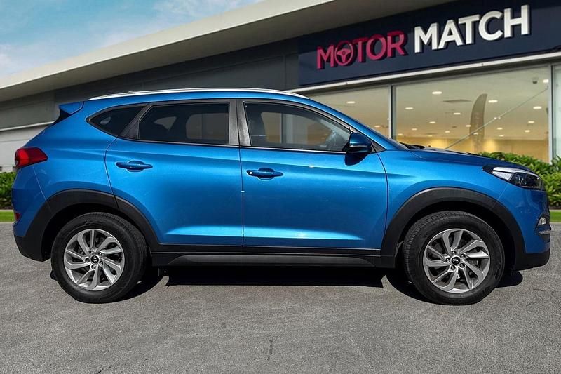 Usado Hyundai Tucson SE 177 HP (130 kW) 2018 Azul SUV