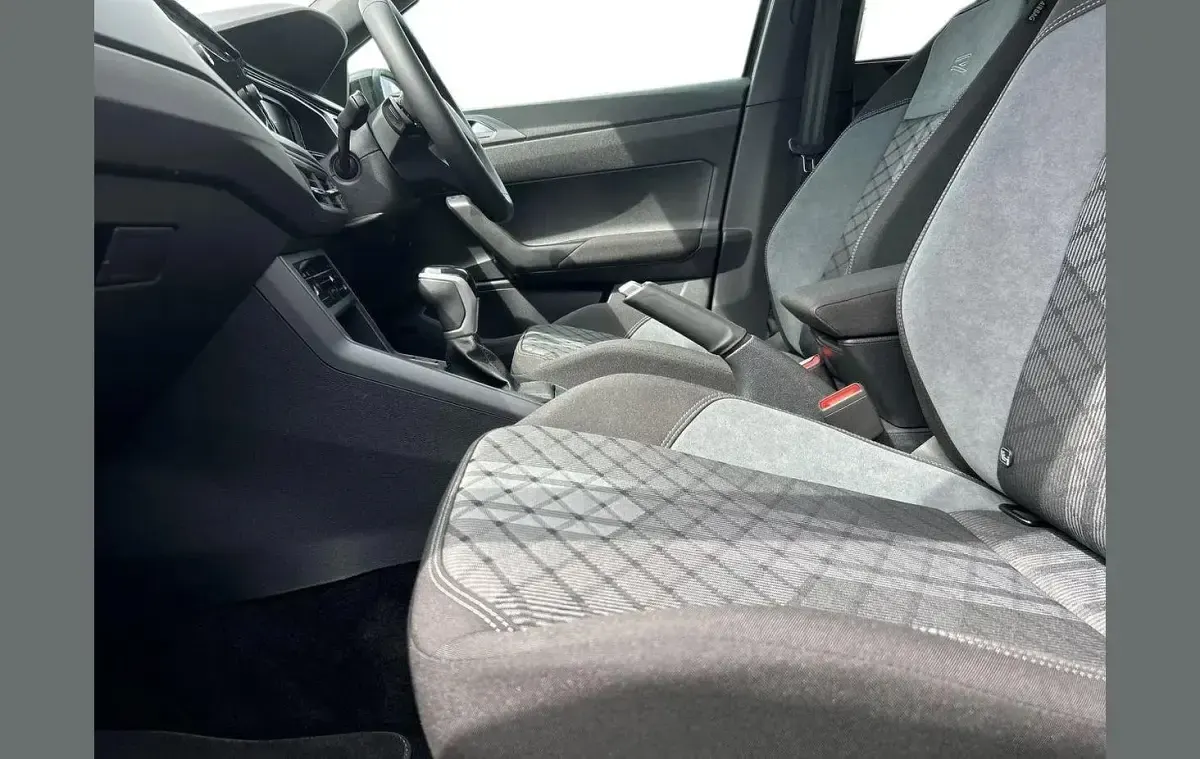 New VW Taigo Black Edition 150 HP (110 kW) 2026 Grey SUV