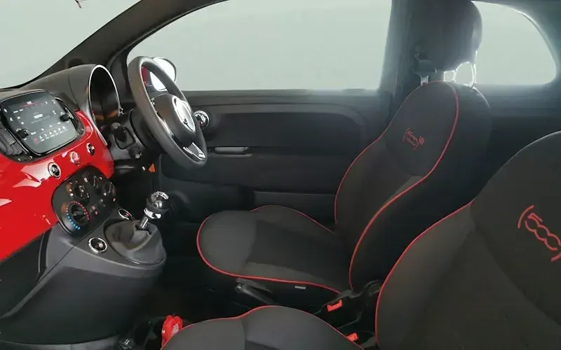 Usado Fiat 500 Red 70 HP (51 kW) 2022 Cinzento Citadino