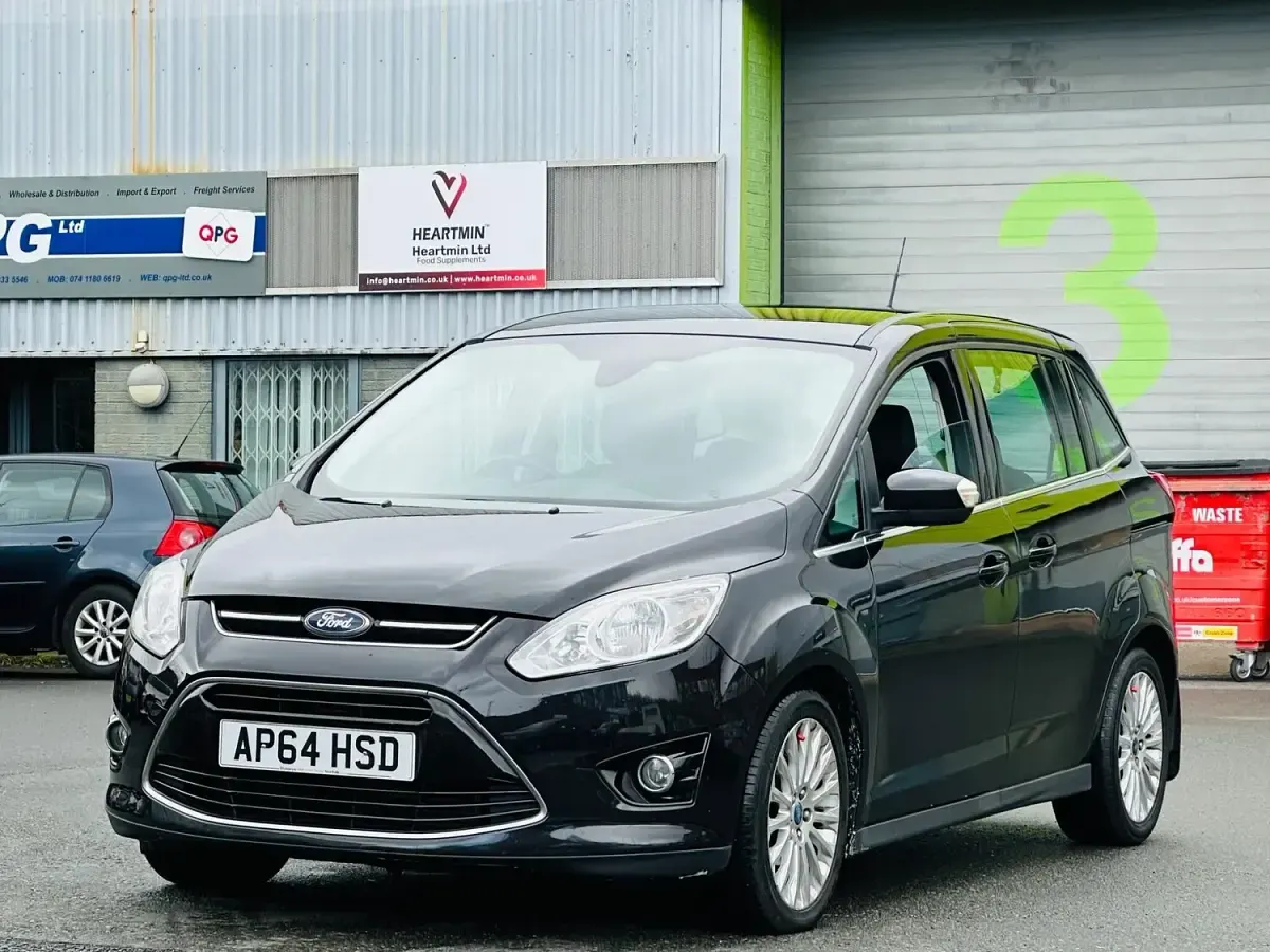 Used Ford Grand C-Max Titanium 2015 Black MPV