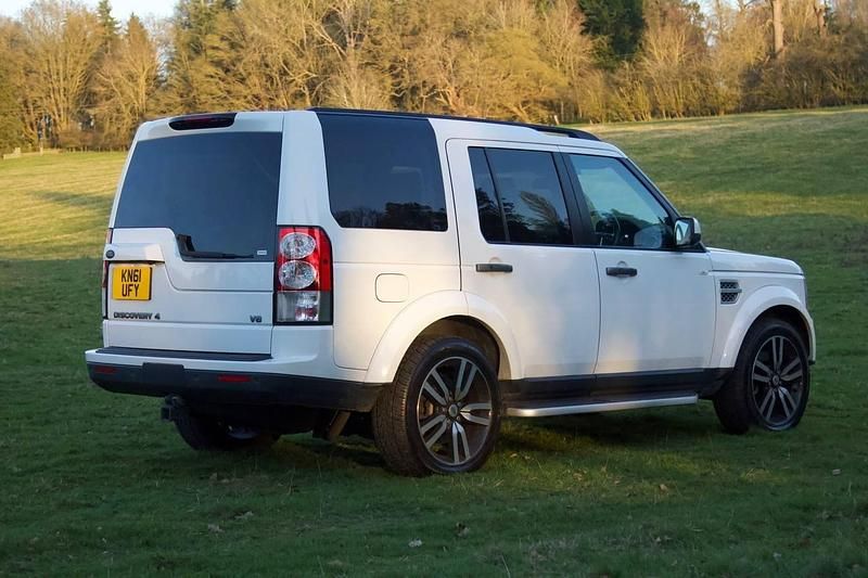 Used Land Rover Discovery 4 2012 White SUV