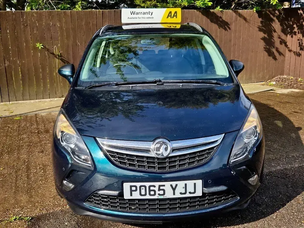 Used Vauxhall Zafira 2015 Green MPV