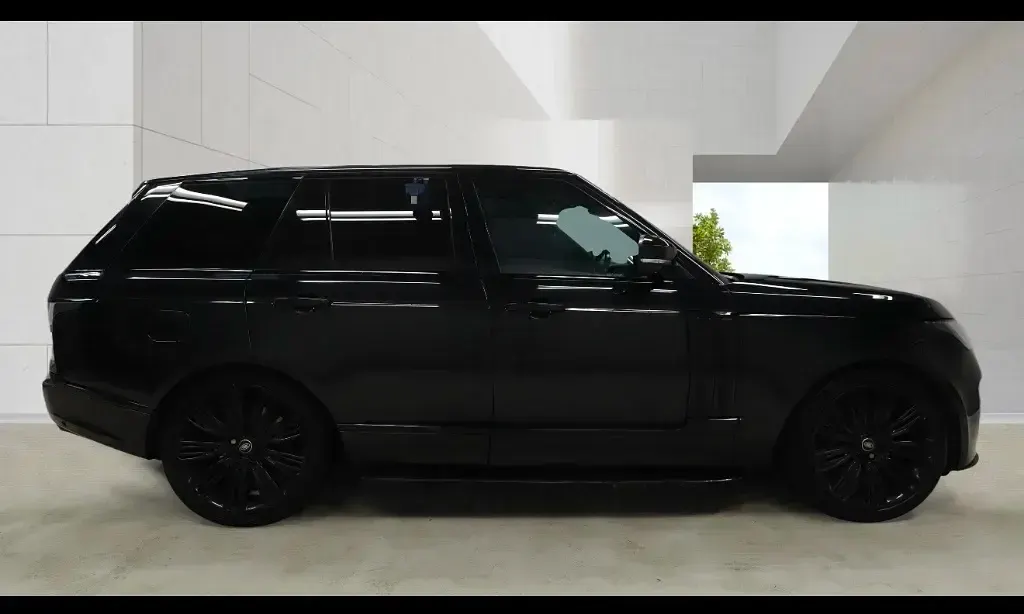 Used Land Rover Range Rover Autobiography 525 HP (386 kW) 2018 Black SUV