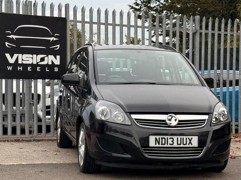 Black Used 2013 Vauxhall Zafira MPV | £2,495 (Fair price) - Image 1/4